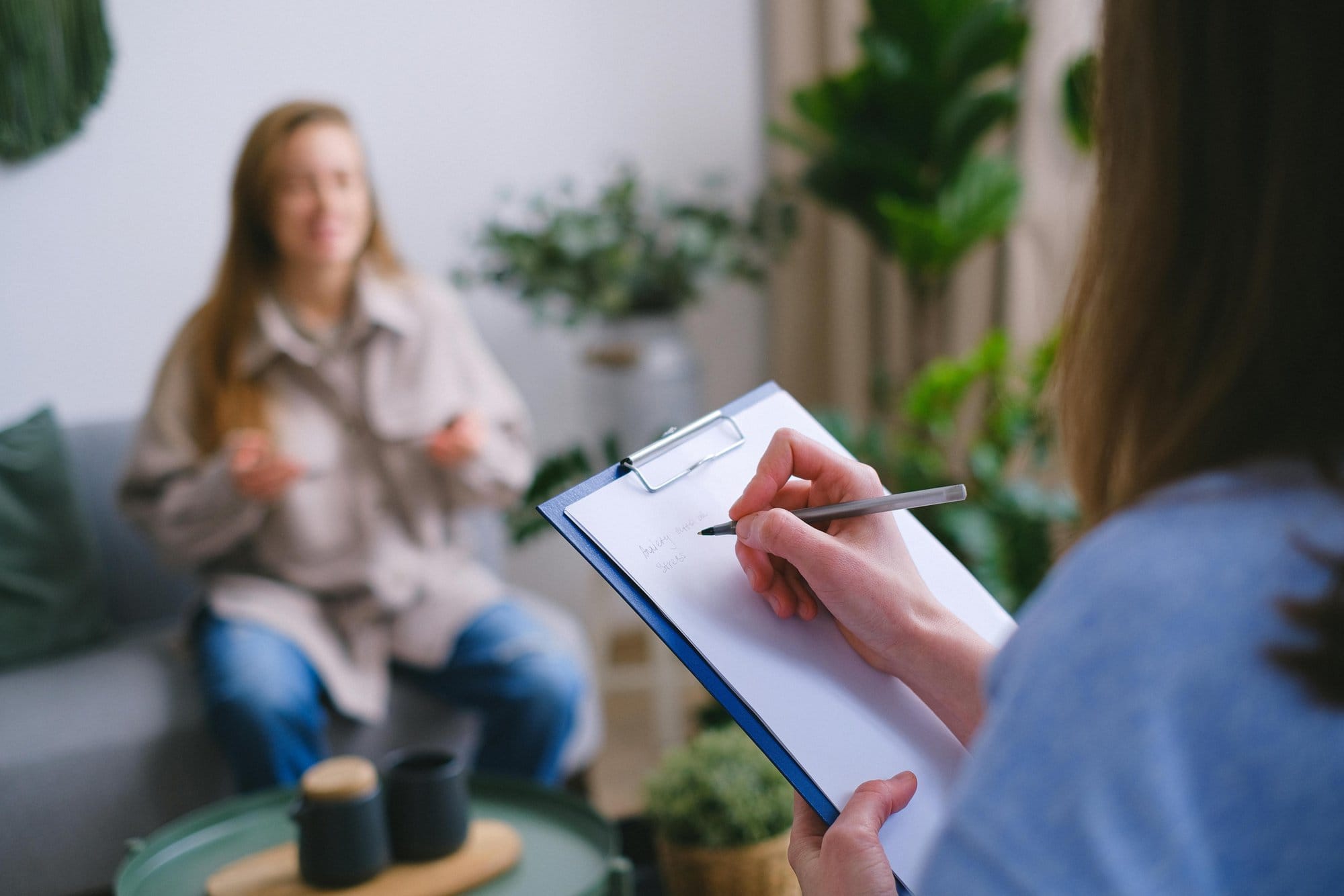 Woman having therapy session to overcome a phobia